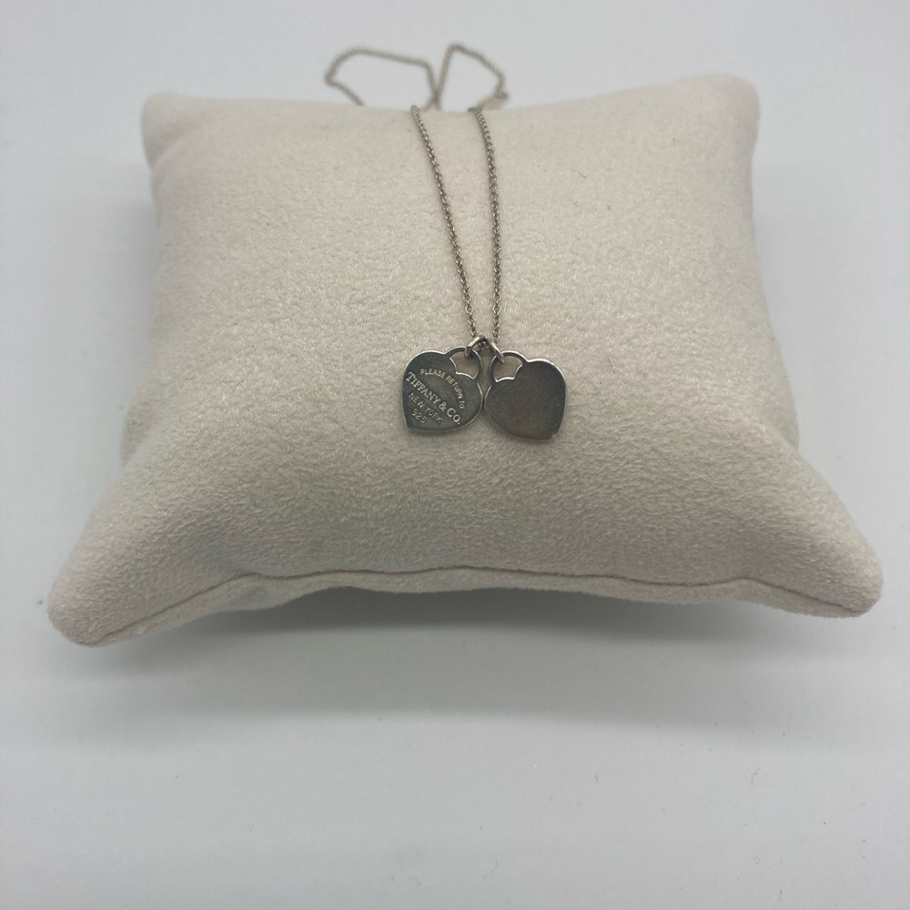 🔥flash sale🔥Tiffany and Co. Two heart silver necklace